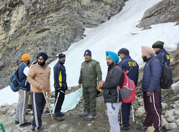 हेमकुंड साहिब यात्रा हुई शुरू