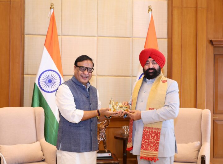Uttarakhand Governor Lt. Gen. Gurmit Singh (Retd.) Meets Assam CM Himanta