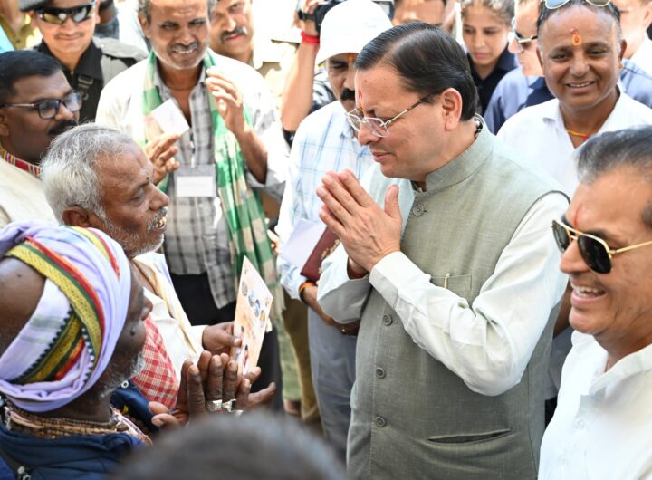 CM धामी ने ऋषिकेश ट्रांजिट कैंप का किया औचक निरीक्षण, श्रद्धालुओं से लिया यात्रा व्यवस्थाओं का फीडबैक
