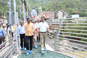 मुख्य सचिव आनंद बर्द्धन ने किया बजरंग सेतु का निरीक्षण