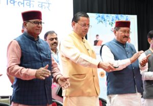 CM धामी ने वन क्लिक से ट्रांसफर किए ₹176.59 करोड़