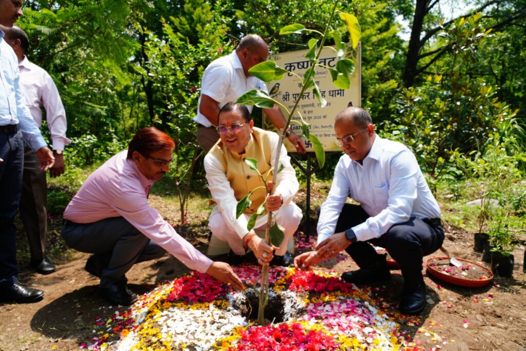 मुख्यमंत्री धामी ने 3-बी गार्डन का किया शुभारंभ,