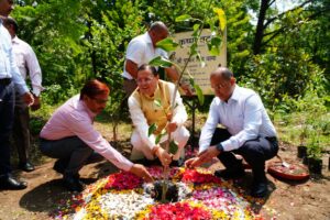 मुख्यमंत्री धामी ने 3-बी गार्डन का किया शुभारंभ,