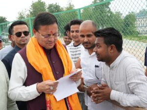 खटीमा में CM धामी ने सुनीं जनता की समस्याएं, त्वरित समाधान सुनिश्चित करने के दिए निर्देश